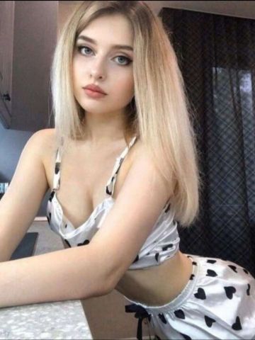 Анастасия Сочная Блондинка Адамовка